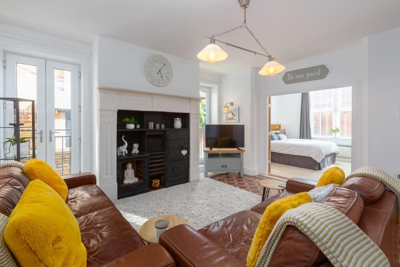 Charles Alexander Short Stay - Clifton Drive Beach Retreat Lytham St Annes Dış mekan fotoğraf