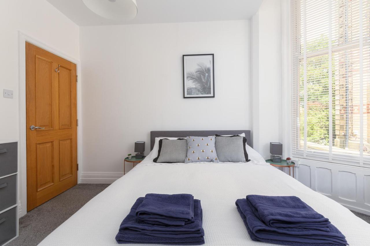 Charles Alexander Short Stay - Clifton Drive Beach Retreat Lytham St Annes Dış mekan fotoğraf