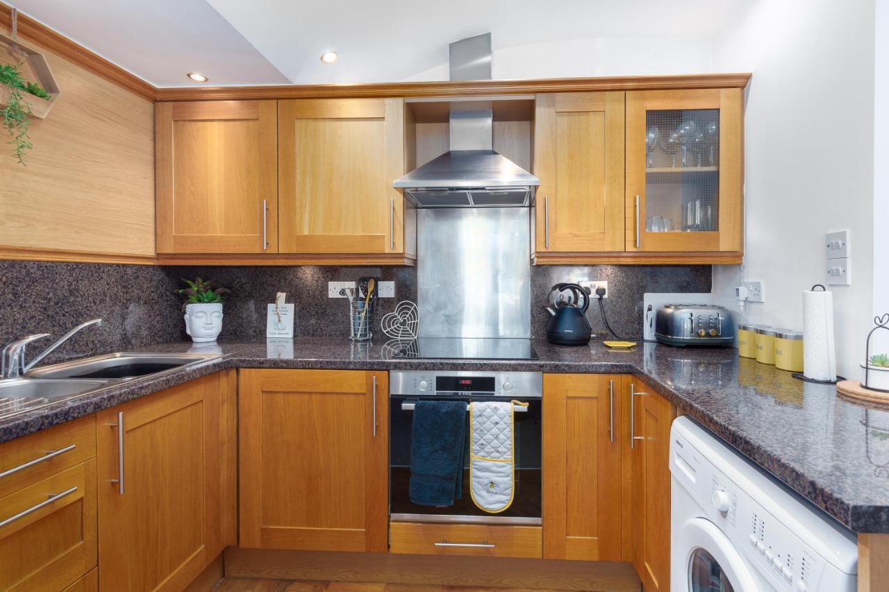 Charles Alexander Short Stay - Clifton Drive Beach Retreat Lytham St Annes Dış mekan fotoğraf